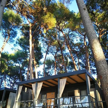 Mobile Home Erna, Rovinj Exterior photo