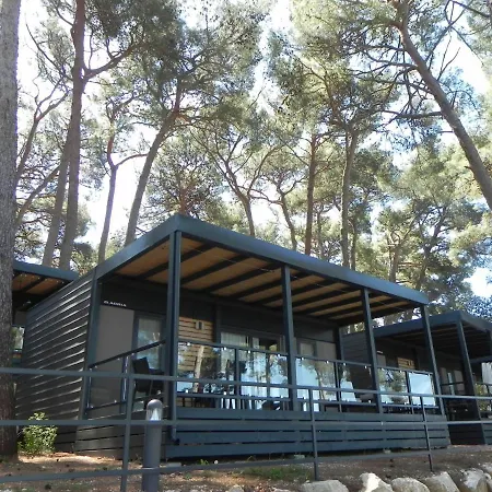 Mobile Home Erna, Rovinj Exterior photo