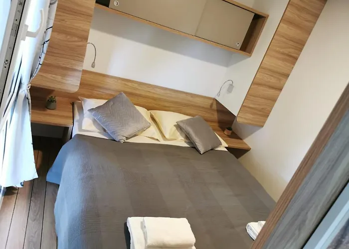 Mobile Home Erna, Rovinj